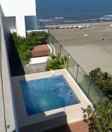 Apartment Family Jacuzzi Ac 10pax Wifi 3br Next Americasco